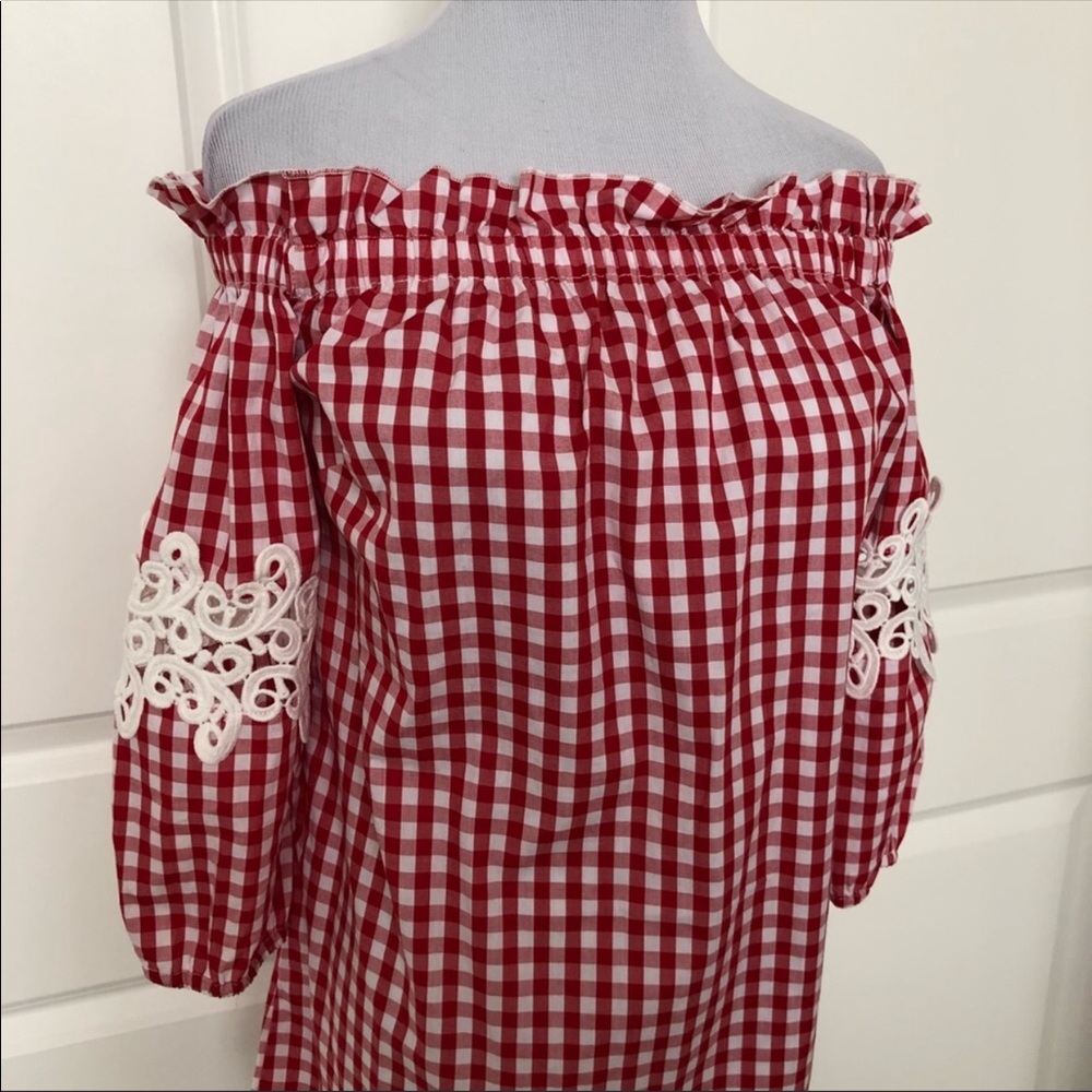 Romeo & Juliet Couture off shoulder gingham dress - Picture 5 of 6